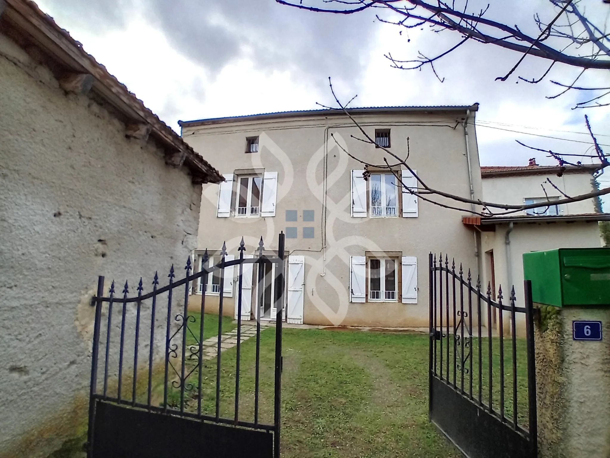 Charmante maison de campagne à Bournoncle Saint Pierre avec 3 chambres 