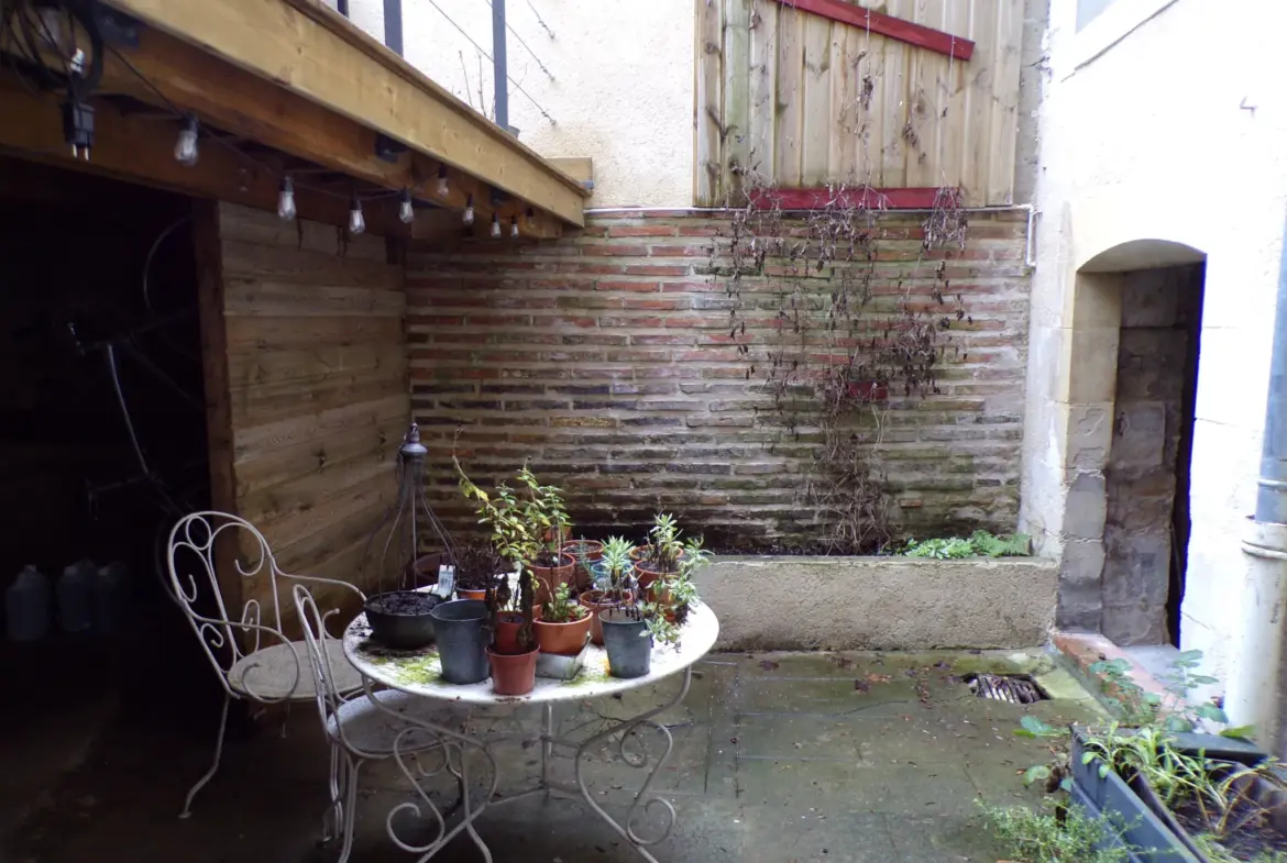 Maison coup de cœur à Sablé-sur-Sarthe en centre-ville 