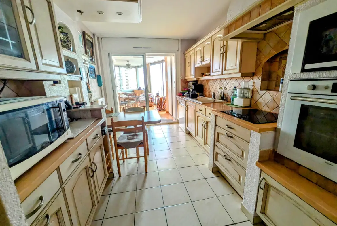 Vente Appartement T5 110 m² avec Terrasse à Toulon Mayol 