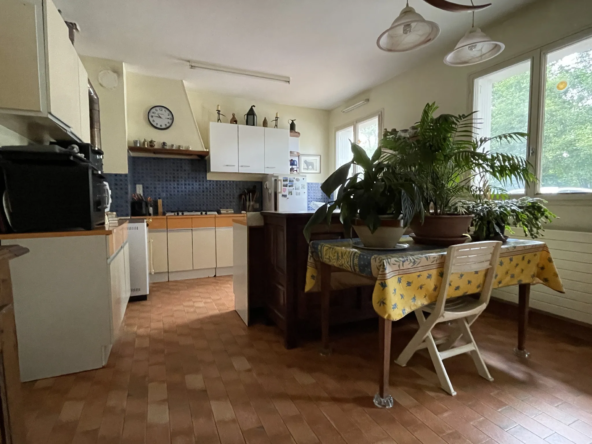 Maison de plain pied à Prémery - 15 269 m² 