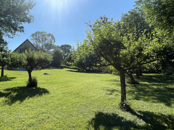 Maison de plain pied à Prémery - 15 269 m² 