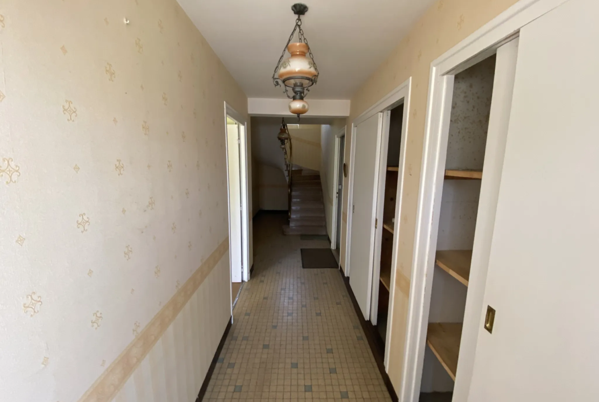 Maison de Bourg à Bubry - 128 m² sur terrain constructible 