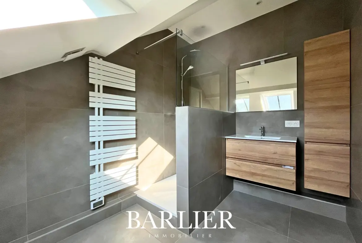 À vendre : Appartement 2 pièces rénové au Quartier des Musiciens, Strasbourg 