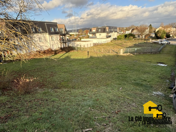 Magnifique terrain à bâtir - Libre de construction à KEMBS 