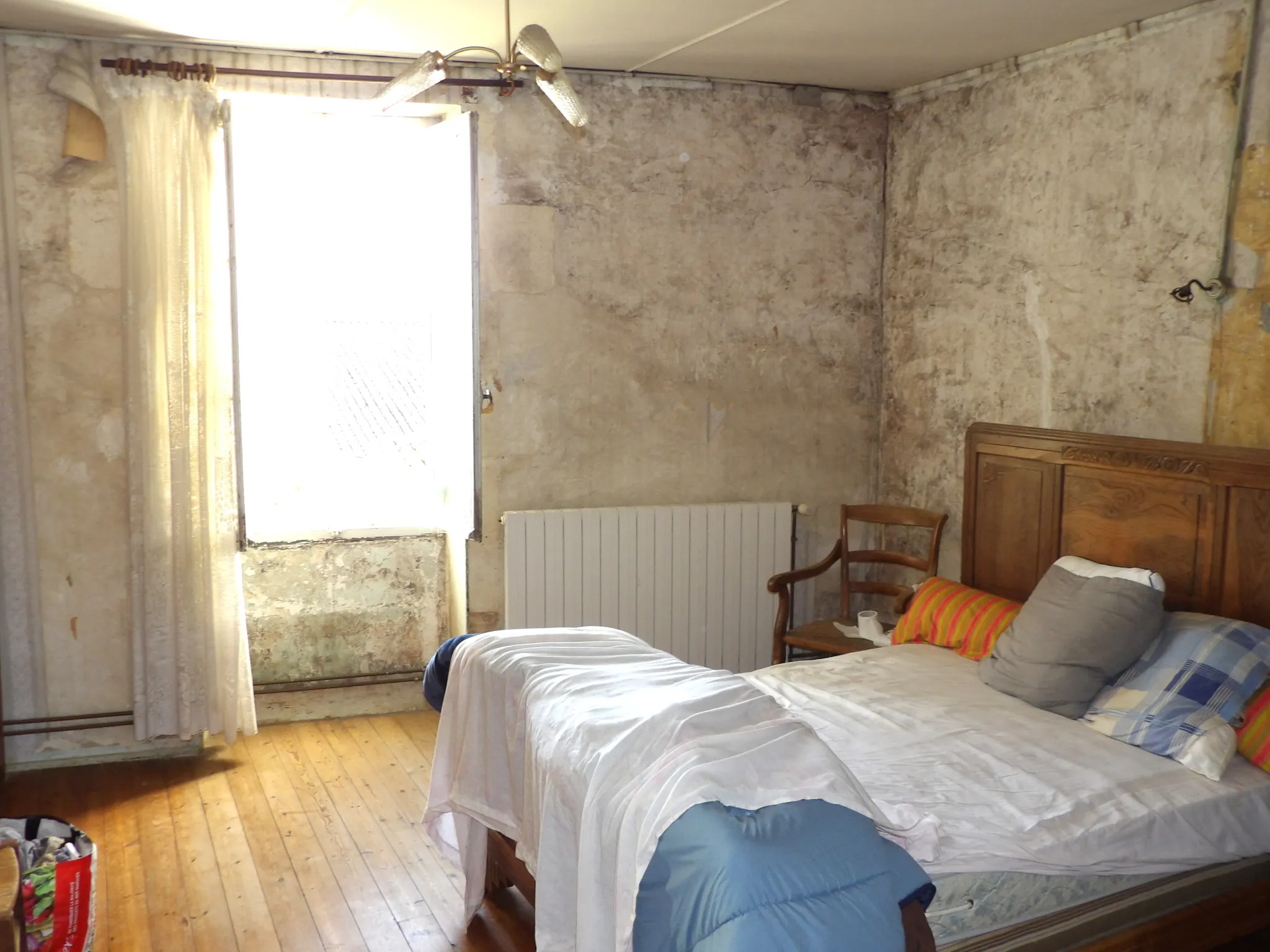 Maison charentaise à rénover près de Saint-Savinien 