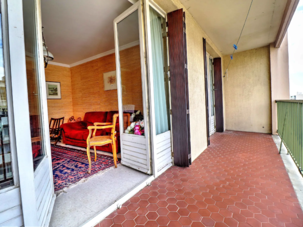 Bel Appartement Ancien de 118,97 m² au Coeur de Valence 