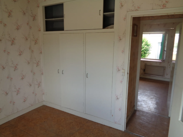 Maison de 86 m² avec dépendances à Prémery sur 2085 m² 