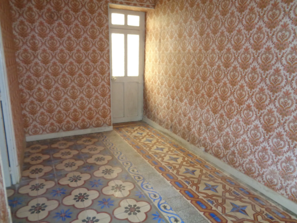 Maison de 86 m² avec dépendances à Prémery sur 2085 m² 