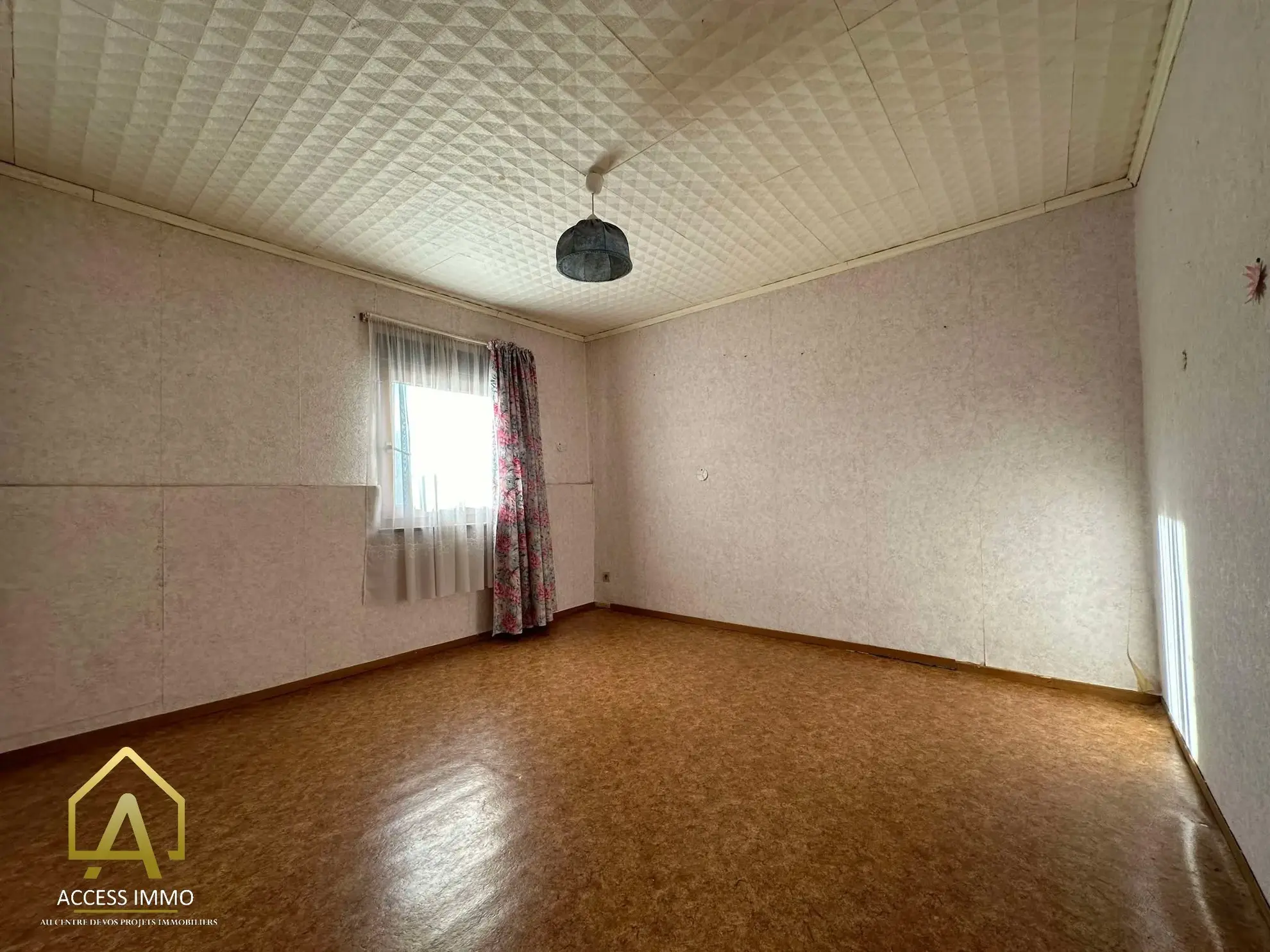 Maison mitoyenne à rénover de 63 m² à Jeumont 