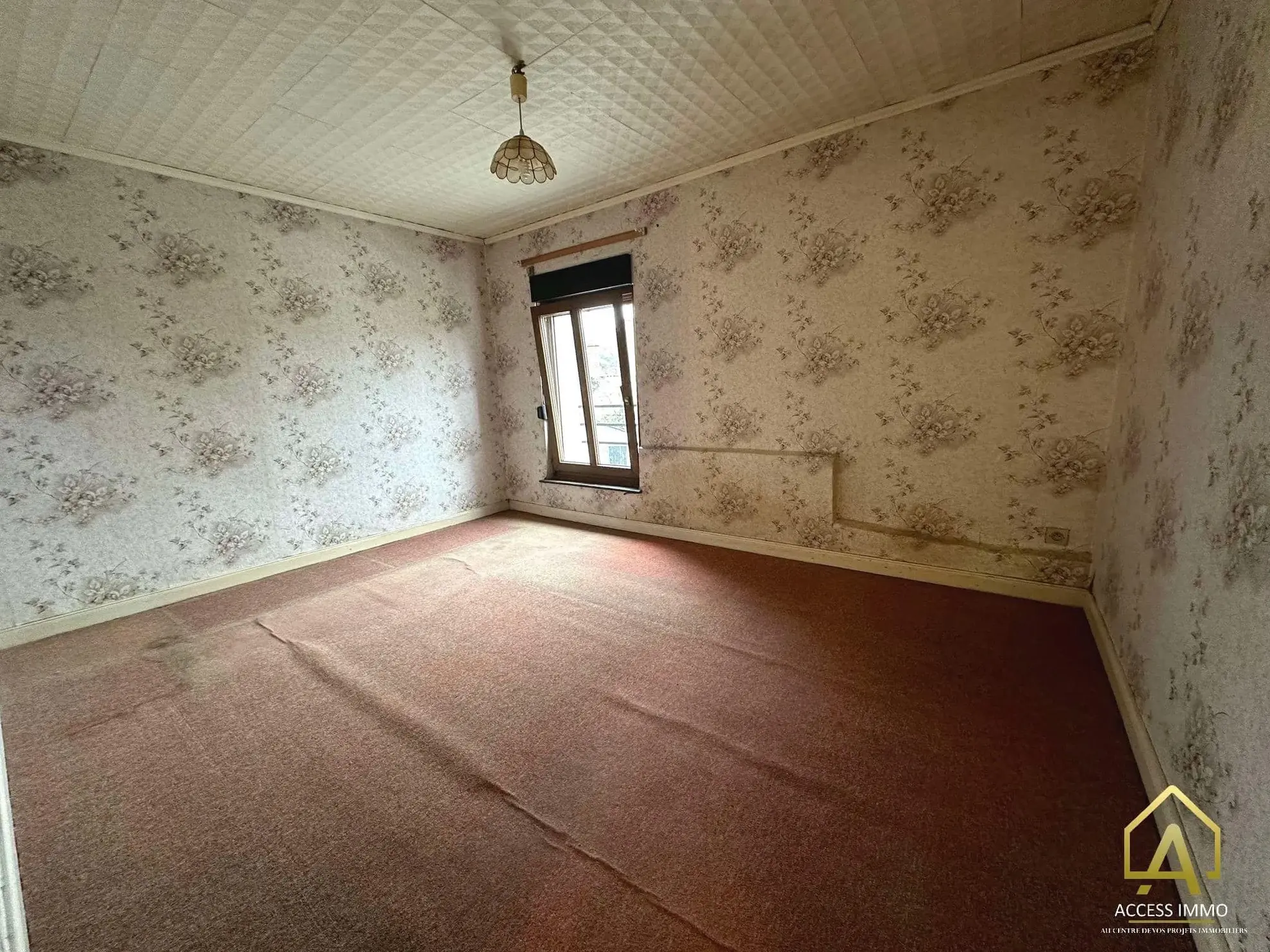 Maison mitoyenne à rénover de 63 m² à Jeumont 