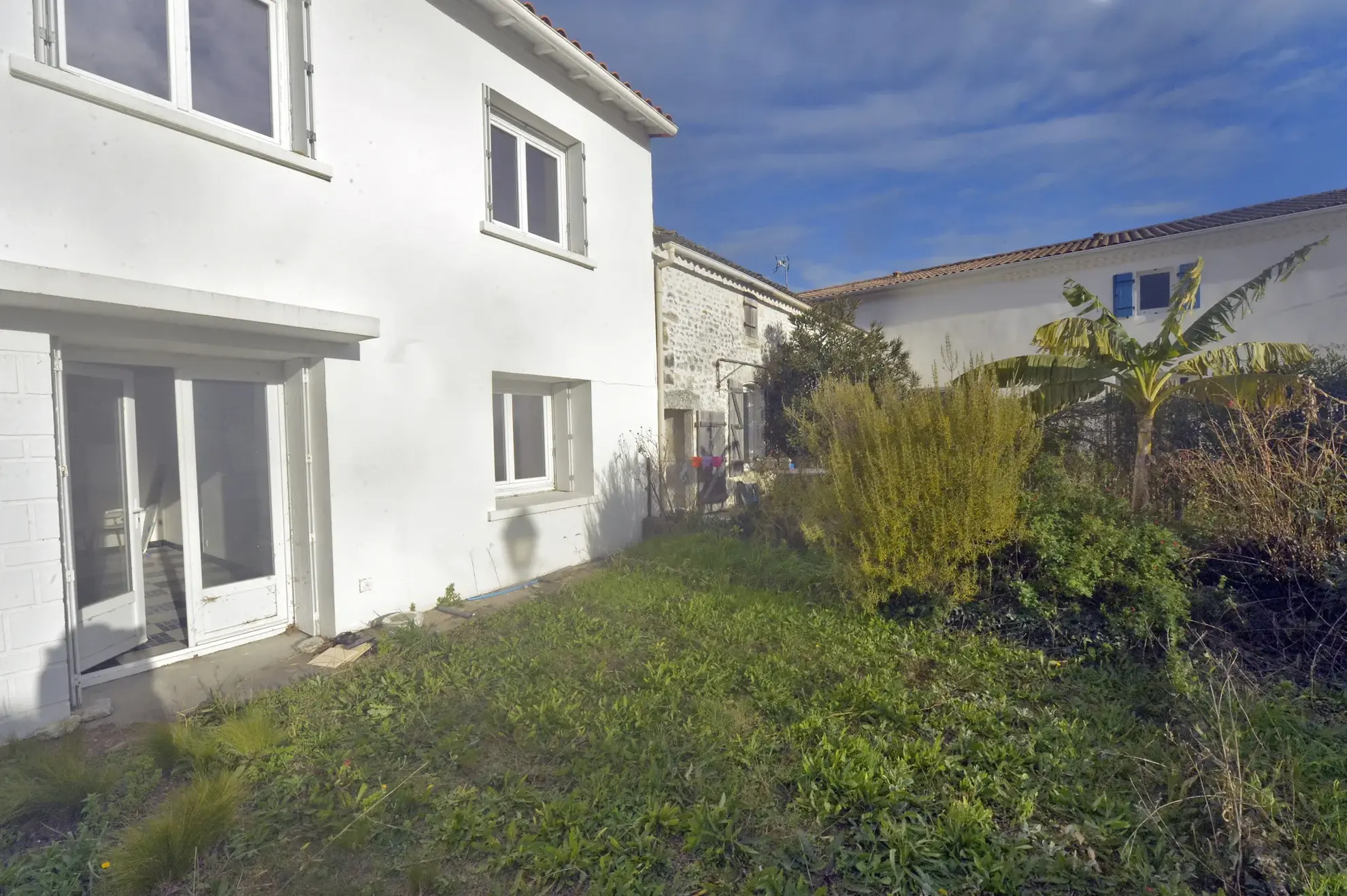 Maison spacieuse à vendre à Cozes - Charente-Maritime 