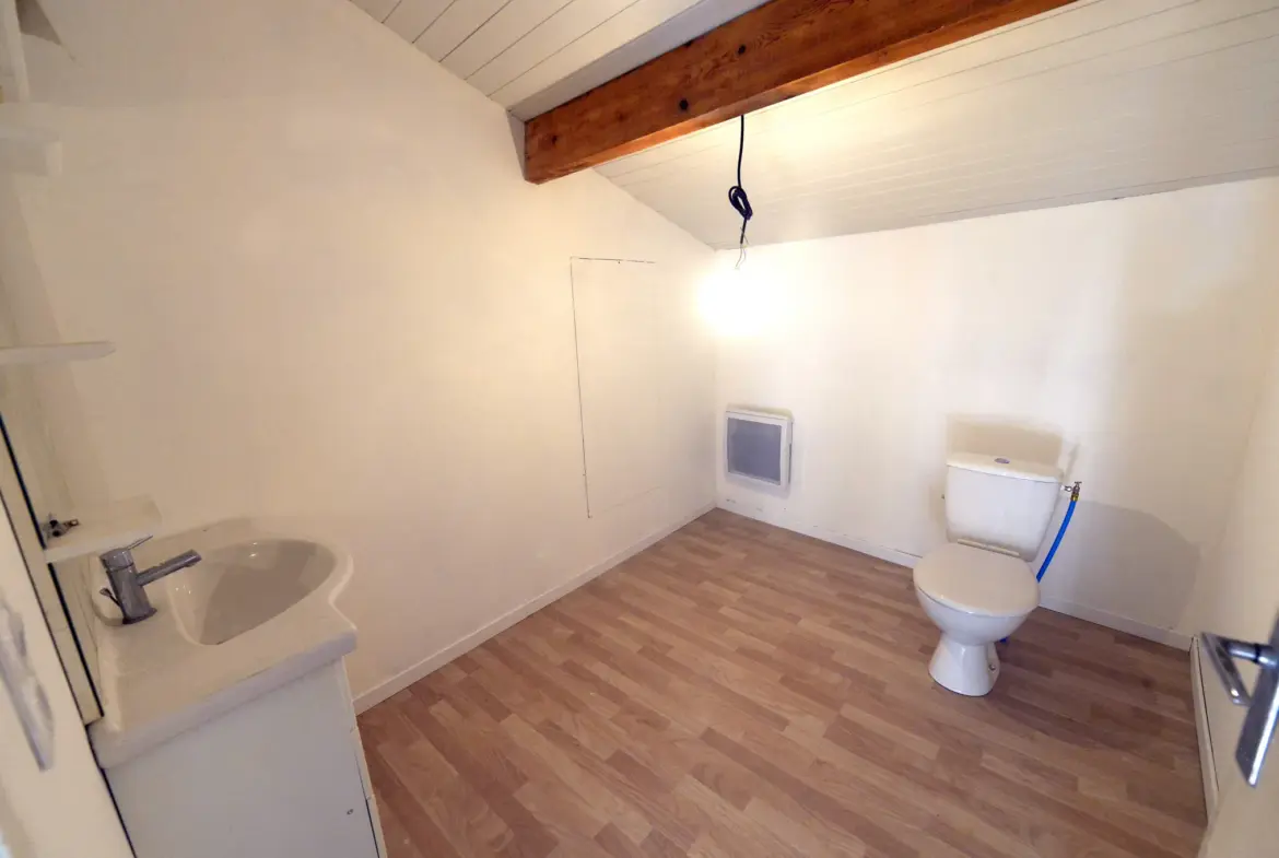 Maison spacieuse à vendre à Cozes - Charente-Maritime 