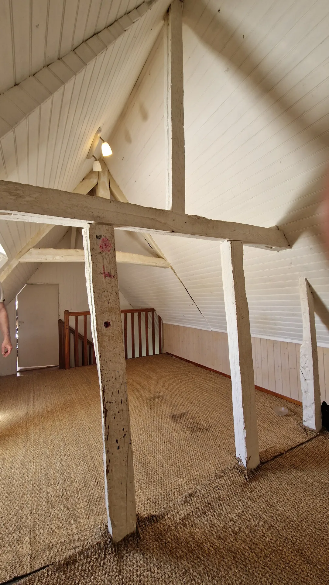 Longère spacieuse à vendre près de Limoges, 3 chambres sur 1300 m² 