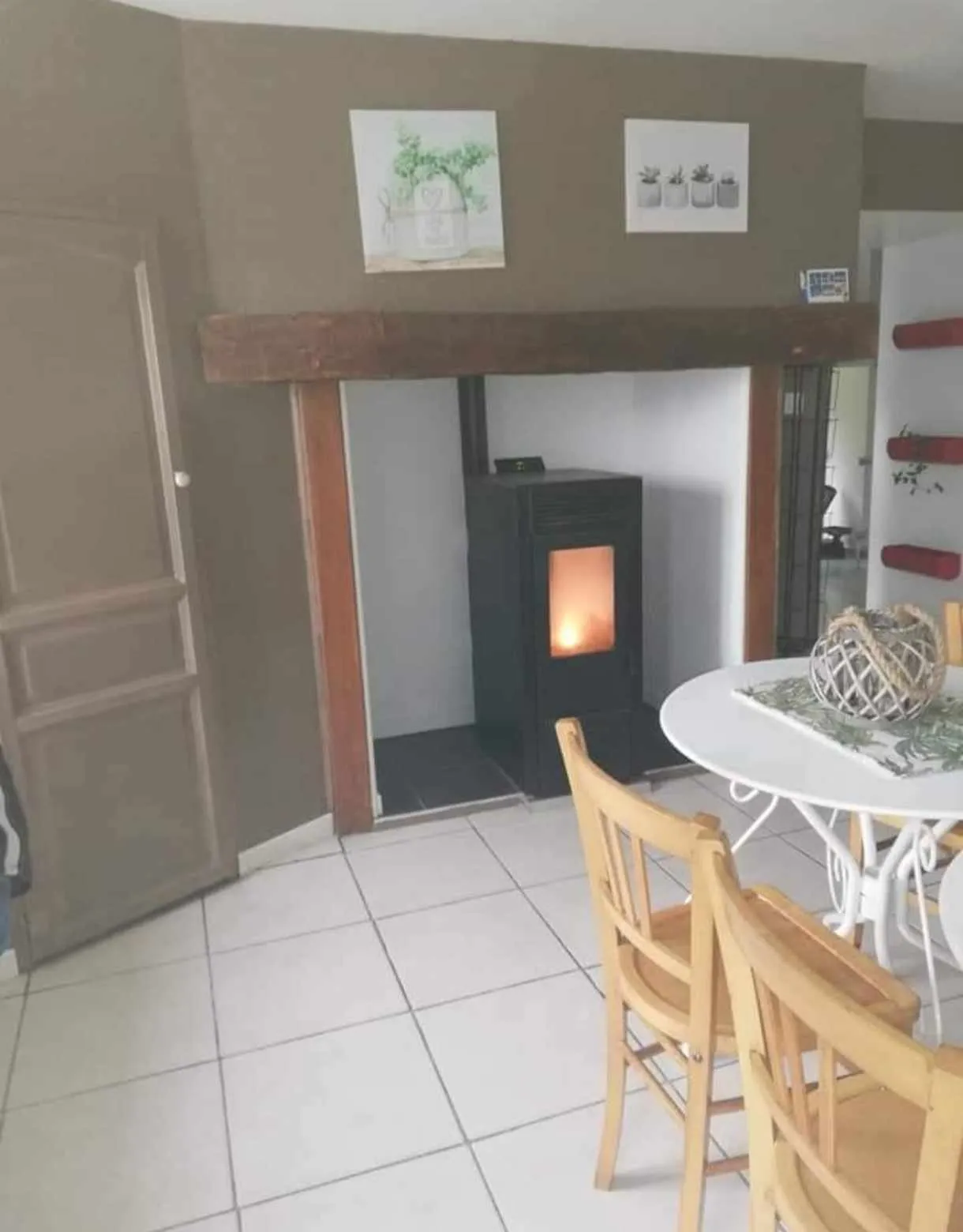 Longère spacieuse à vendre près de Limoges, 3 chambres sur 1300 m² 