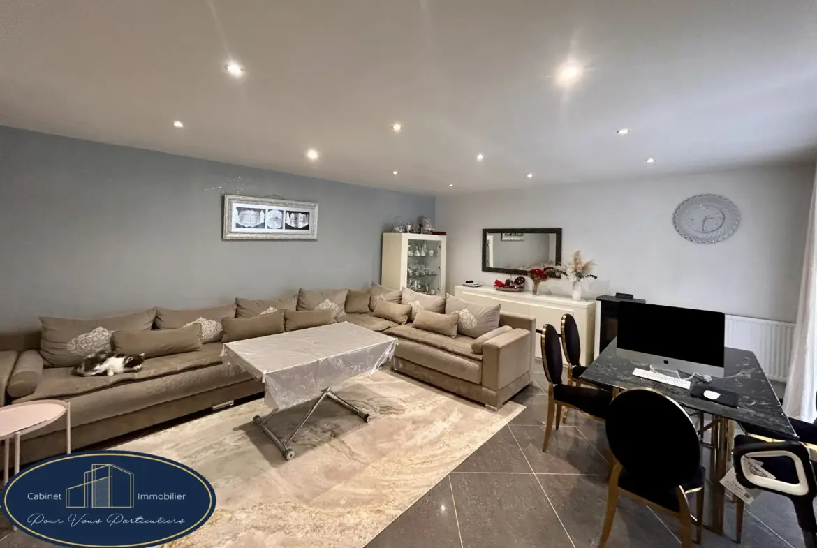 Pavillon individuel plain-pied 4 chambres à Beuvrages 