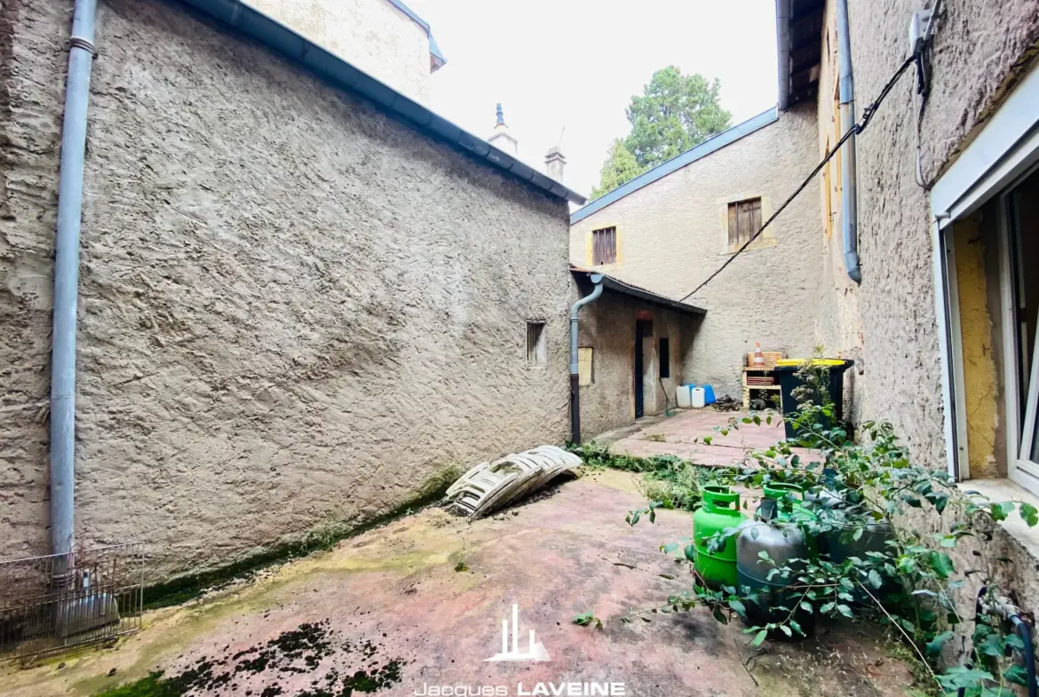 Maison à rénover à Scy-Chazelles - 5 pièces 