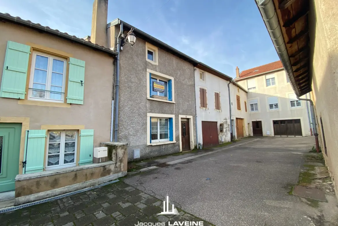 Maison à rénover à Scy-Chazelles - 5 pièces 