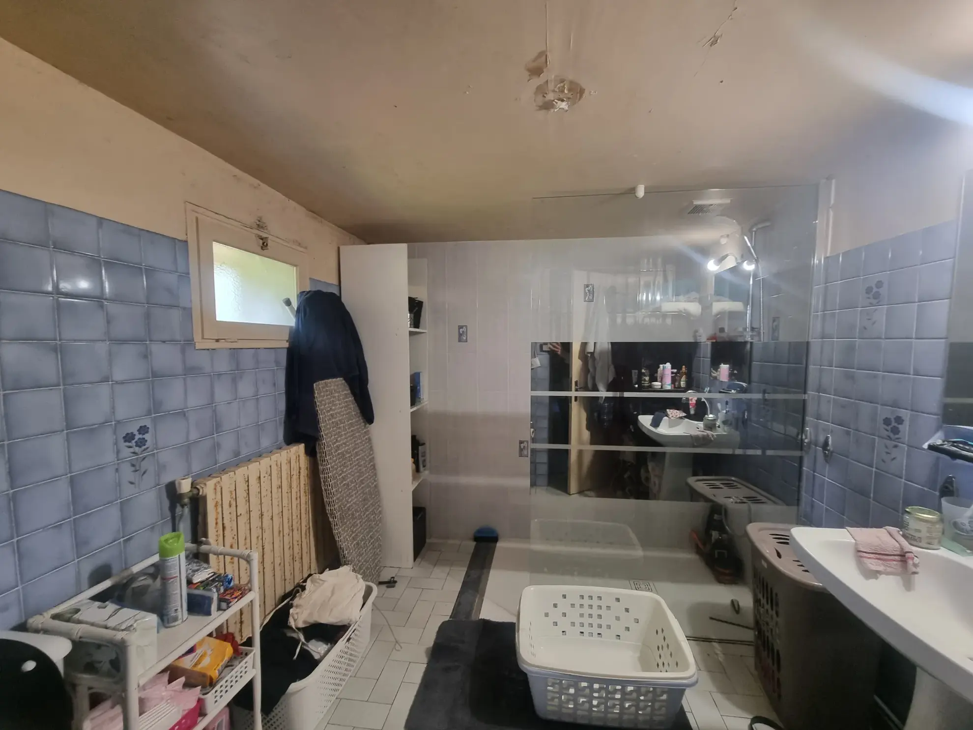 Longère spacieuse au Mêle-sur-Sarthe avec 2 chambres 