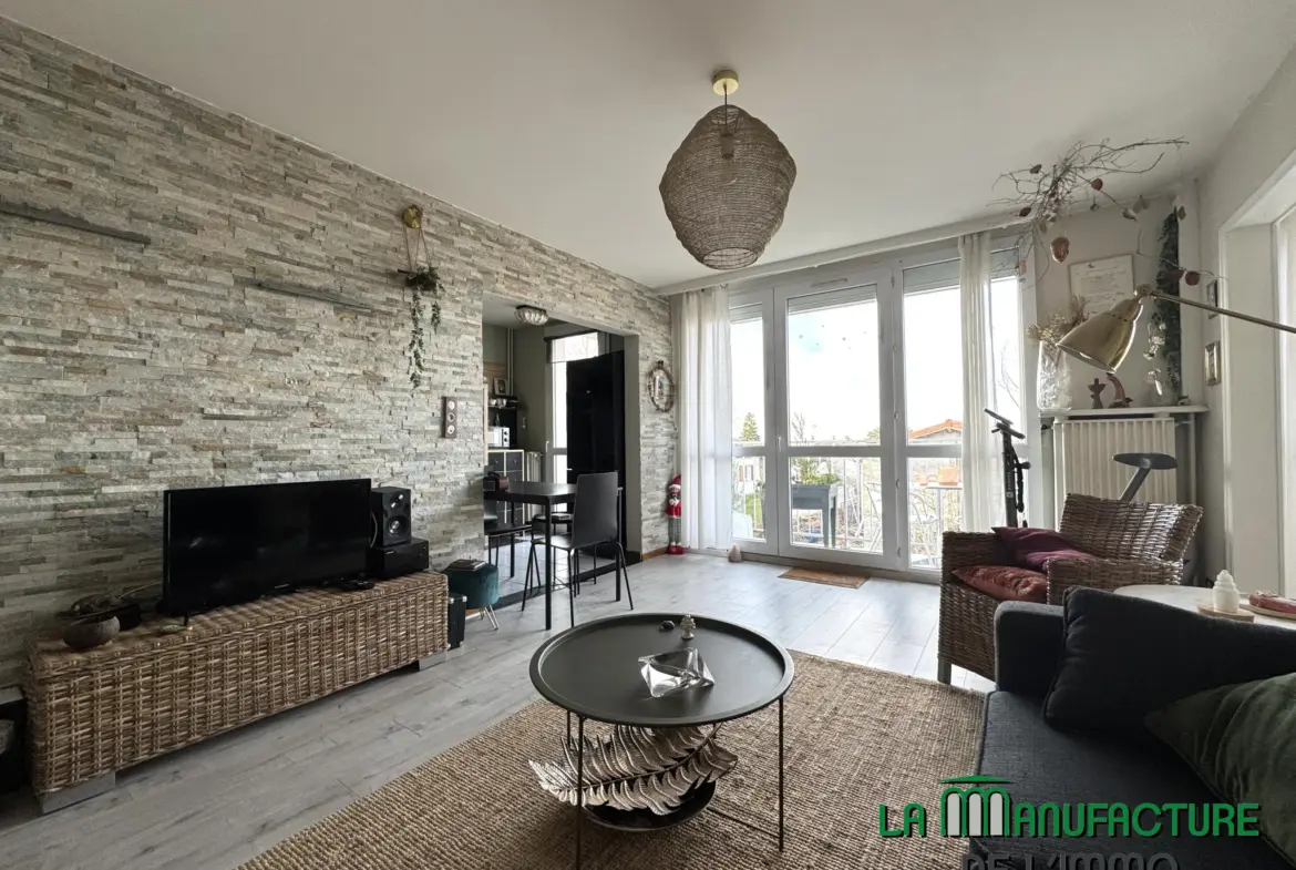 À vendre : Appartement F4 avec balcon à Villeboeuf le Haut 