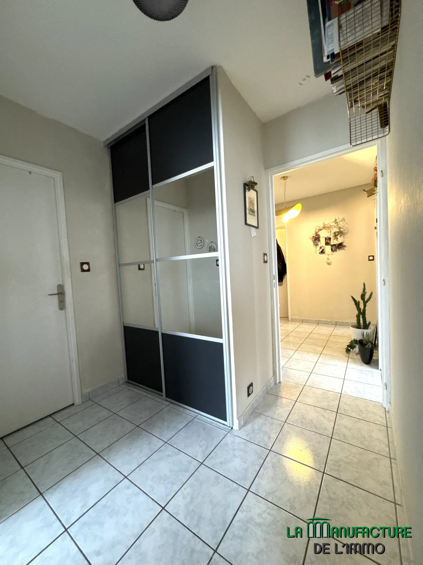 À vendre : Appartement F4 avec balcon à Villeboeuf le Haut 