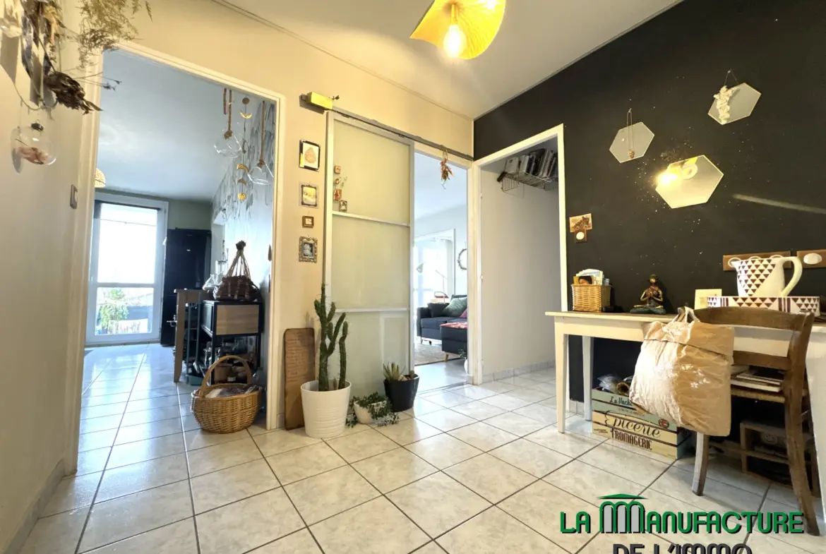 À vendre : Appartement F4 avec balcon à Villeboeuf le Haut 