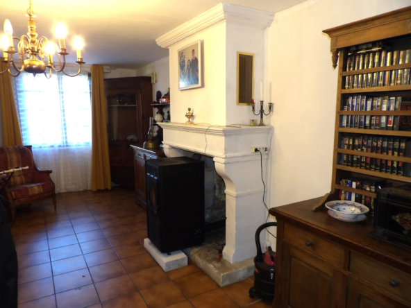 Maison 6 pièces à vendre proche de Saint Savinien avec jardin 