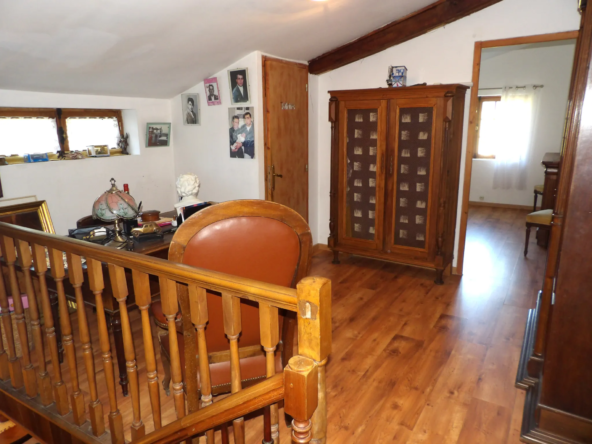 Maison 6 pièces à vendre proche de Saint Savinien avec jardin 