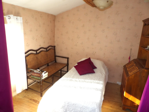 Maison 6 pièces à vendre proche de Saint Savinien avec jardin 