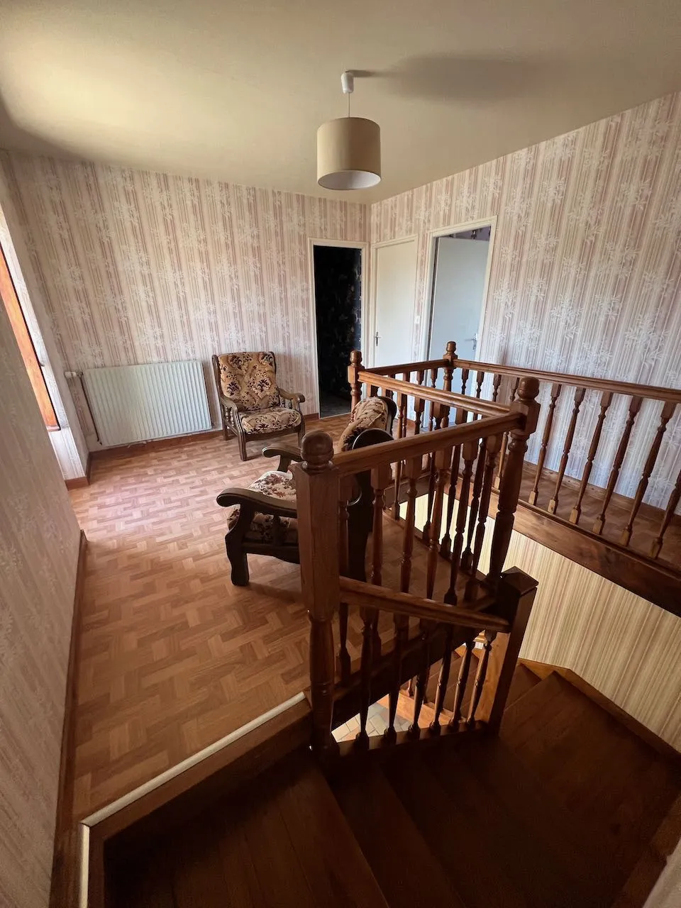 Charmante Maison en Pierres à Vendre à Sainte Hermine 