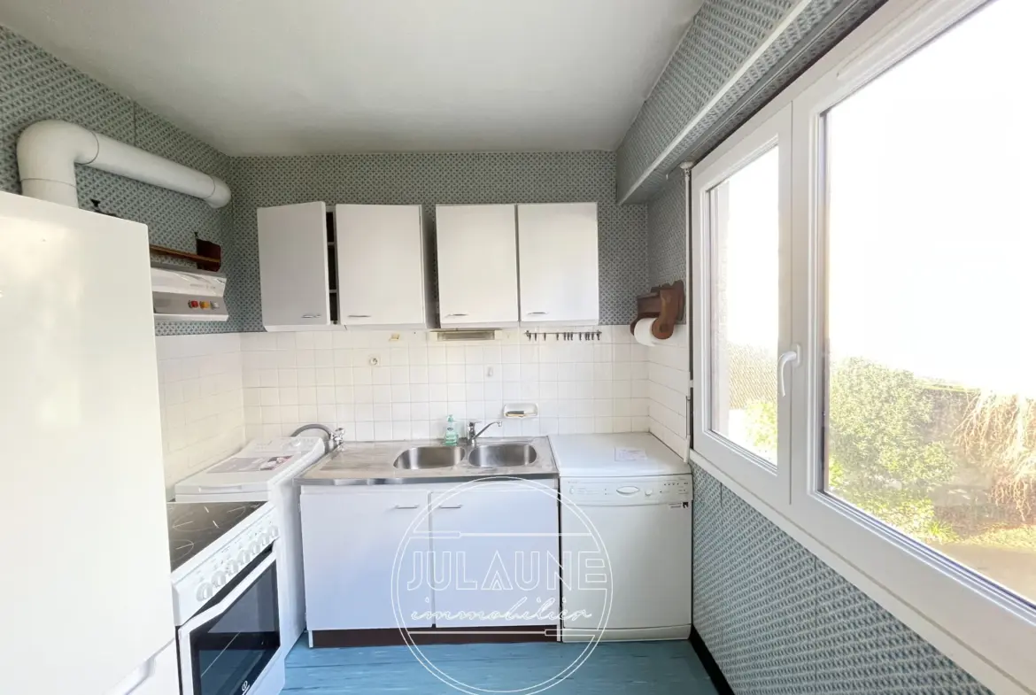 Appartement spacieux de 93 m2 dans le quartier Mairie de Limoges 