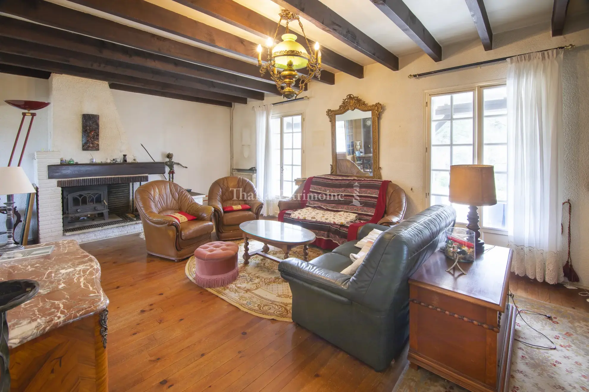 Charmante Villa Périgourdine avec Parc Arboré à Nontron 