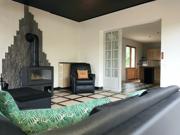 Maison individuelle 151 m² sur 2148 m² de terrain à Challuy près de Nevers 