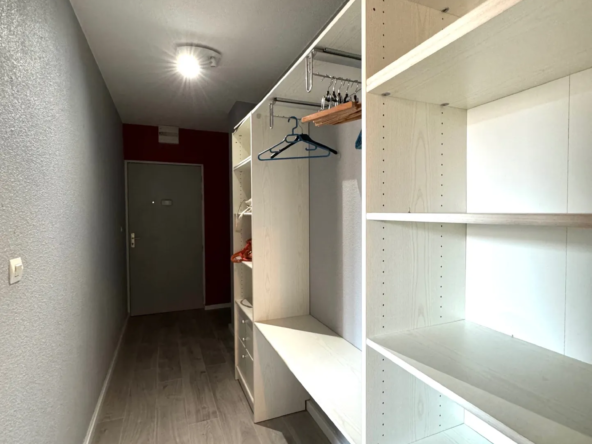 Studio Meublé à Saint-Etienne - Albert Thomas / Anatole France 