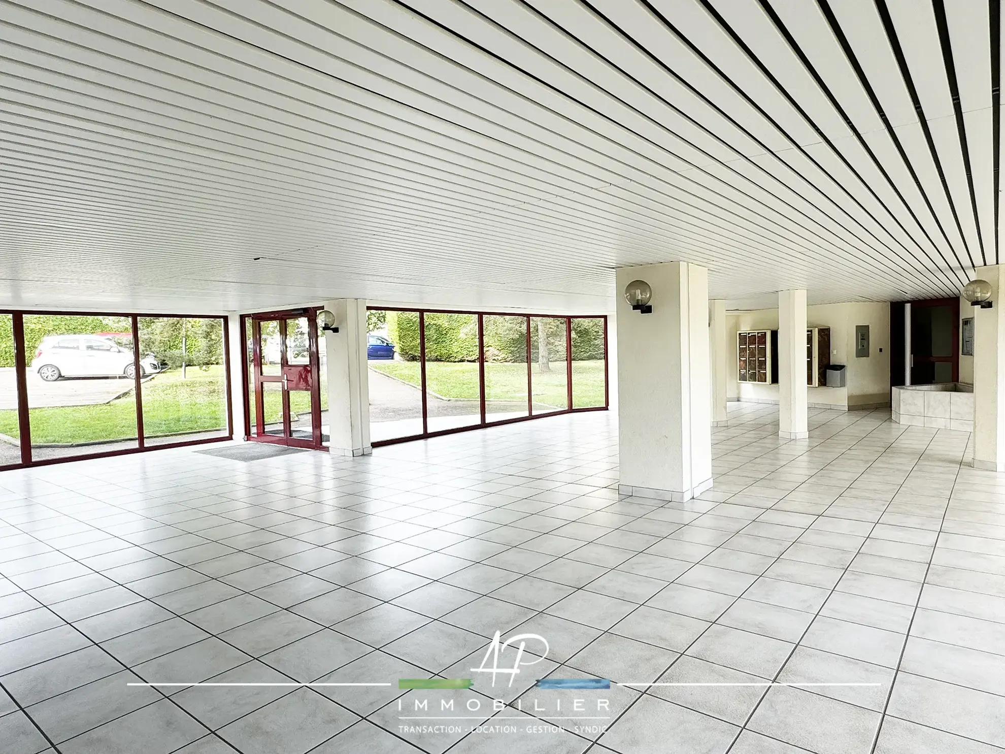 Appartement spacieux avec terrasse dans une résidence de standing à Fontaine-les-Dijon 