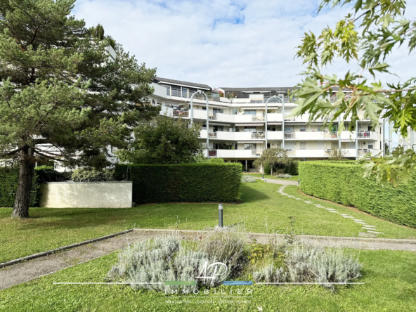 Appartement spacieux avec terrasse dans une résidence de standing à Fontaine-les-Dijon 