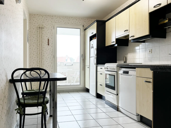 Appartement spacieux avec terrasse dans une résidence de standing à Fontaine-les-Dijon 