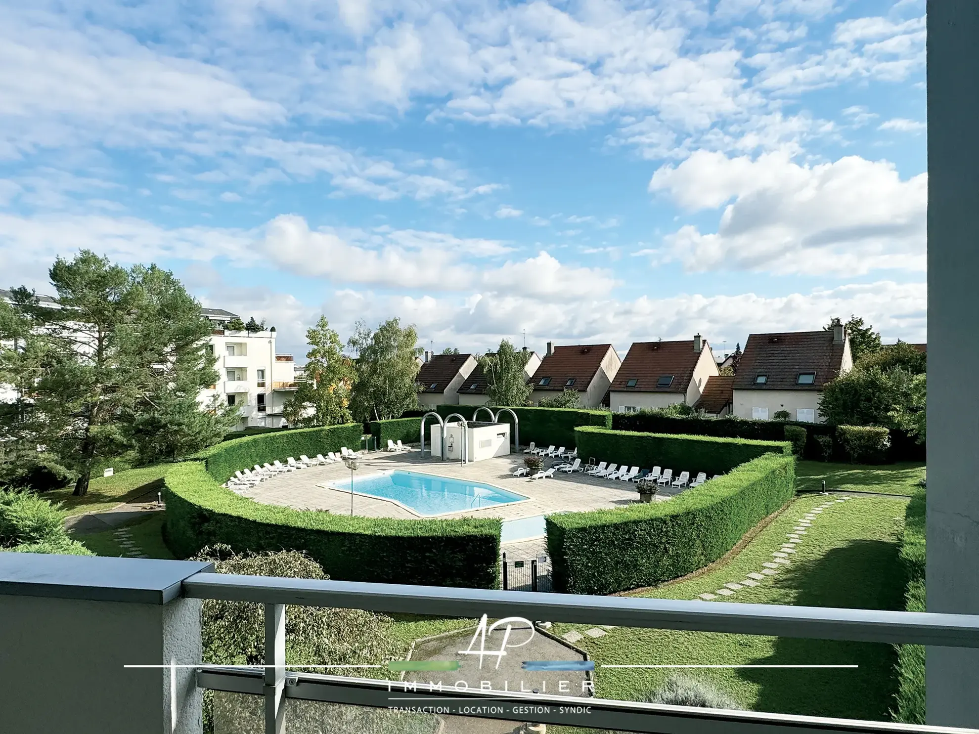 Appartement spacieux avec terrasse dans une résidence de standing à Fontaine-les-Dijon 