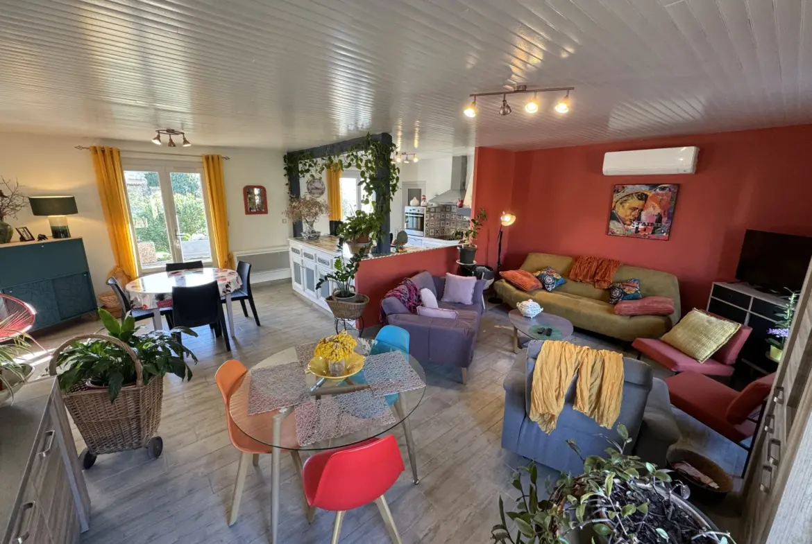 Maison de plain-pied rénovée avec jardin et vue à Couiza 