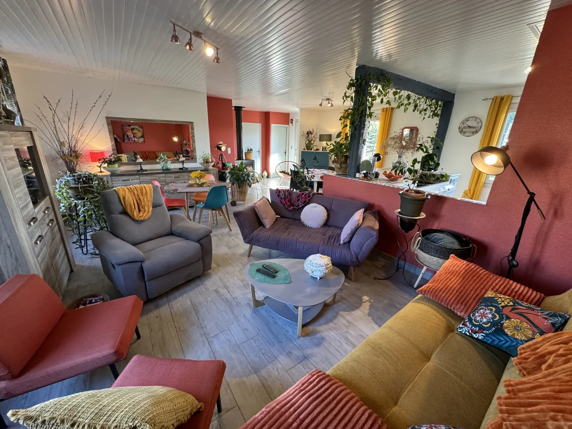 Maison de plain-pied rénovée avec jardin et vue à Couiza 