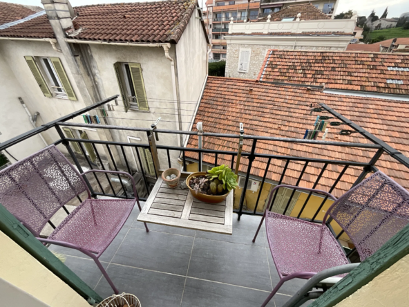 Vente Appartement 2 Pièces Dernier Étage à Cagnes sur Mer 