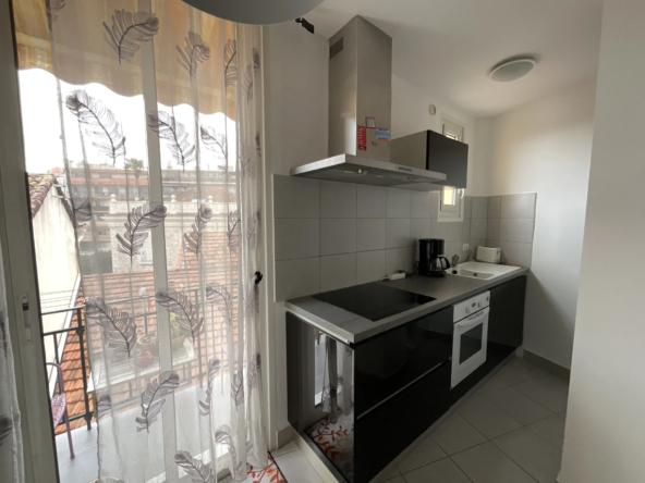 Vente Appartement 2 Pièces Dernier Étage à Cagnes sur Mer 