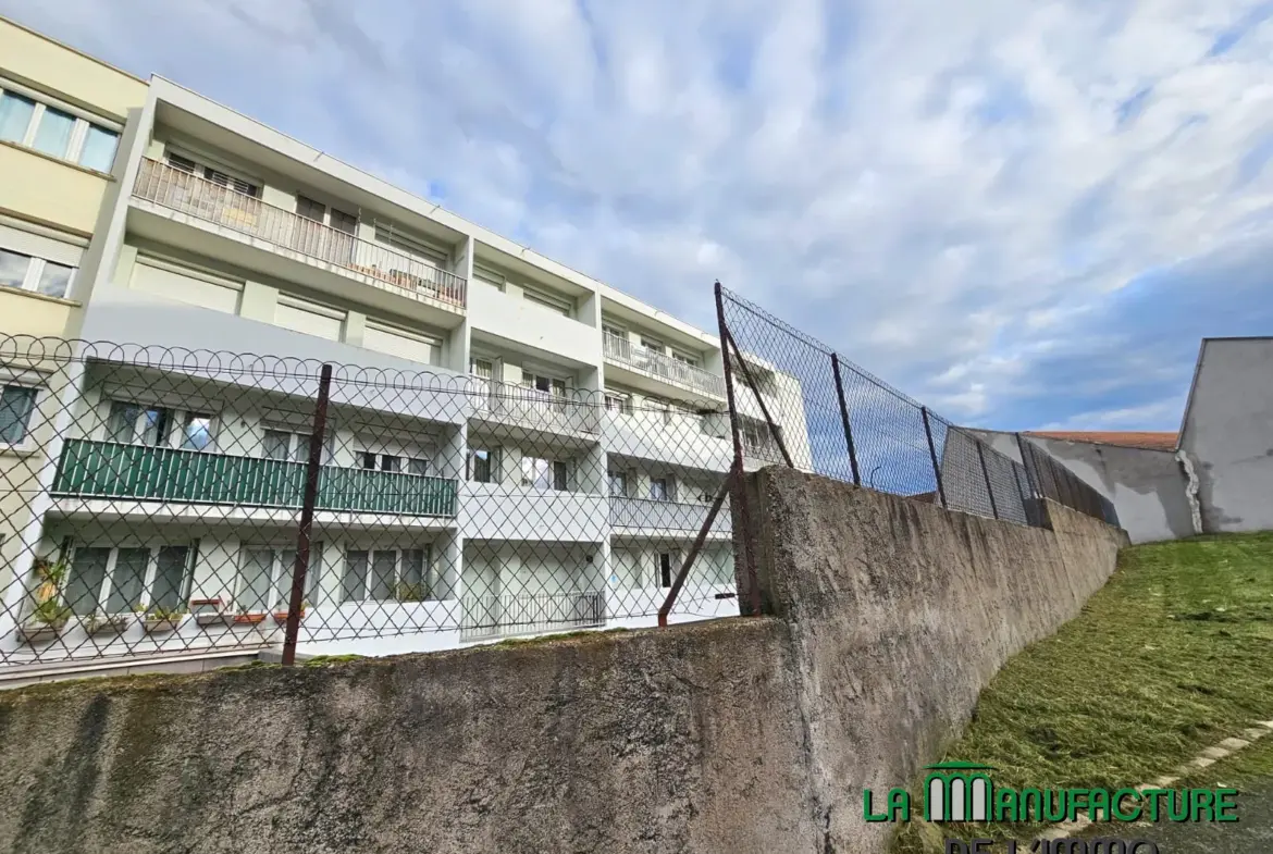 À vendre : Appartement F3 traversant à Saint-Étienne Monthieu 