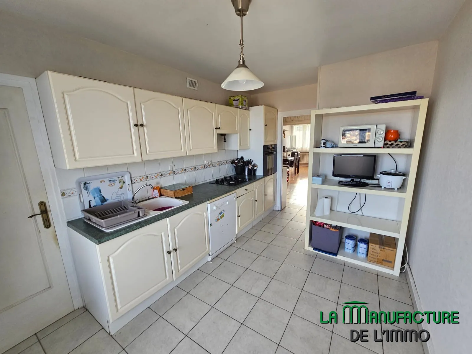 À vendre : Appartement F3 traversant à Saint-Étienne Monthieu 