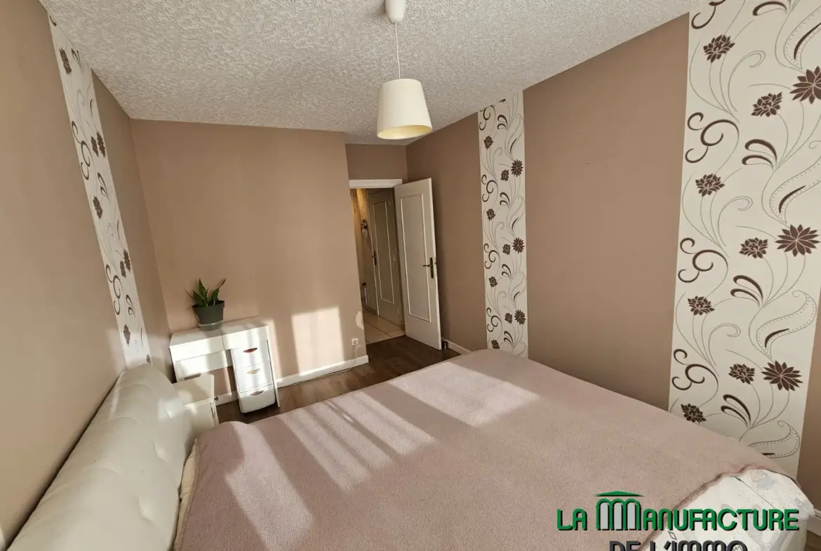 À vendre : Appartement F3 traversant à Saint-Étienne Monthieu 