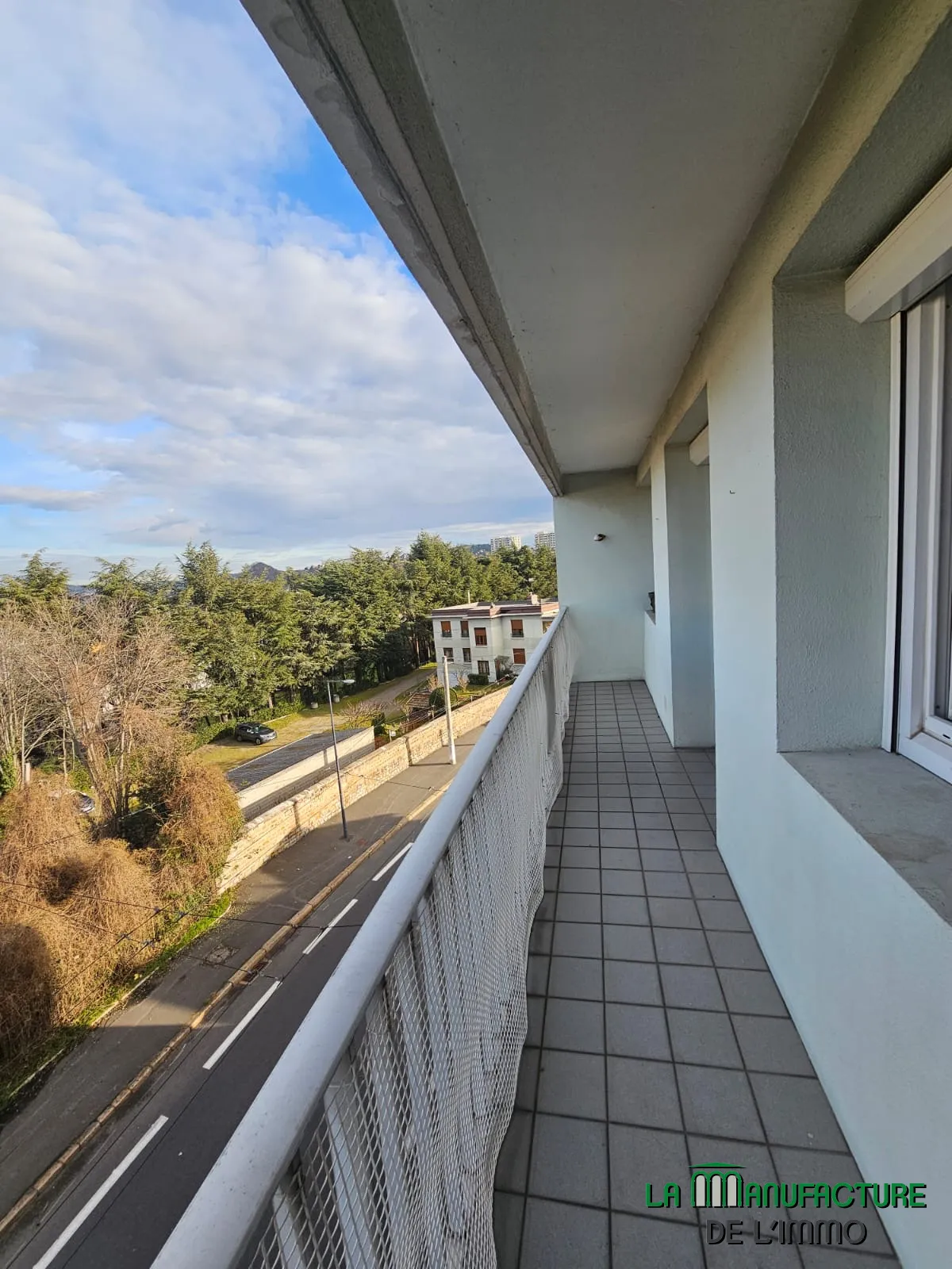 À vendre : Appartement F3 traversant à Saint-Étienne Monthieu 
