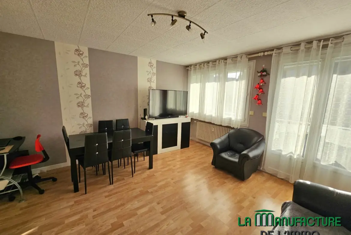 À vendre : Appartement F3 traversant à Saint-Étienne Monthieu 
