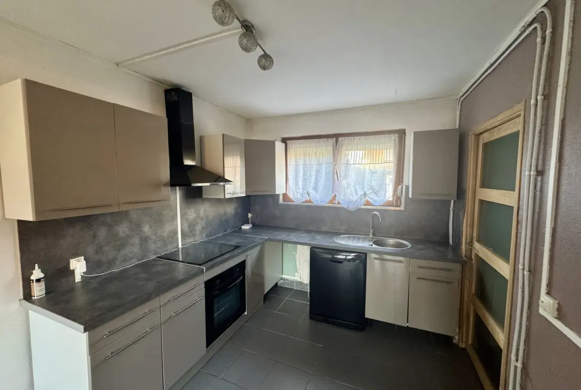 Maison rénovée de 3 chambres à Tourcoing - 66m2 