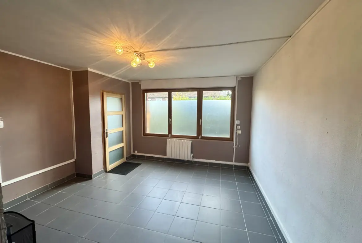 Maison rénovée de 3 chambres à Tourcoing - 66m2 