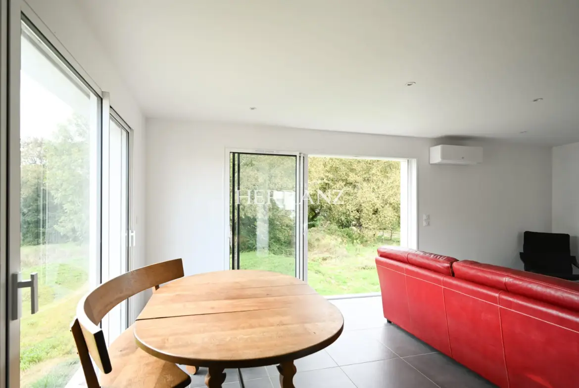 Maison moderne à vendre à Targon - Confort et Nature 
