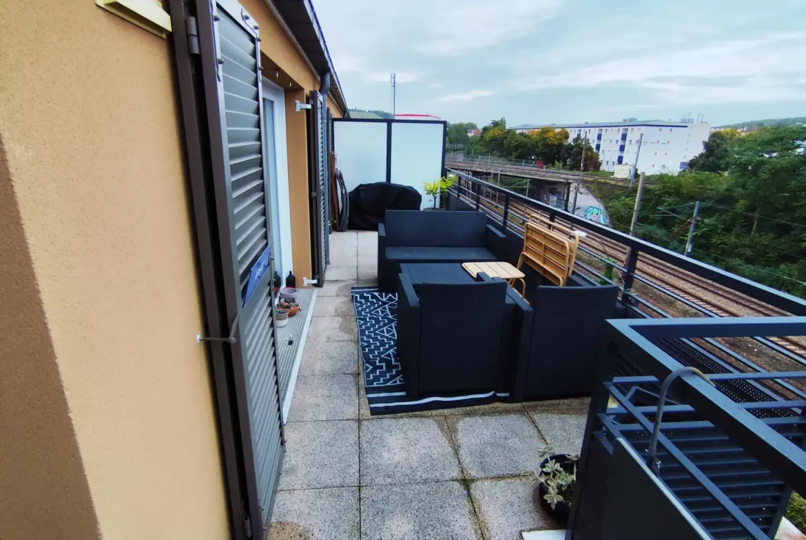 Appartement avec Terrasse à Vendre à Argenteuil 